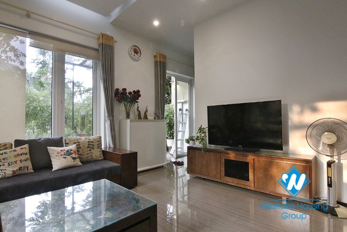 Fully furnished pool villa to rent in Vinhomes Riverside Hanoi